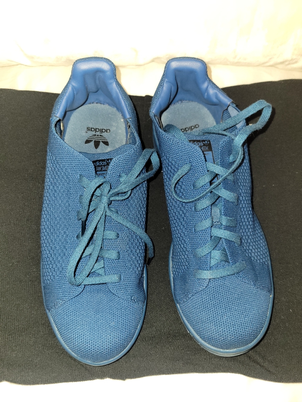 adidas All-Over Blue Knit Low-Top Sneakers